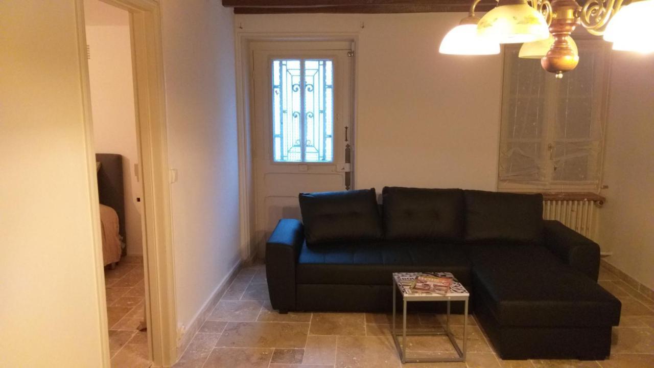 Le Gite Au Pied Du Chateau De Chaumont Exterior foto